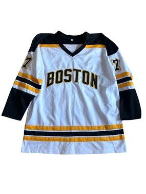 Boston Men's Size XL Bruins Milan Lucic #17 Autographed Hockey Jersey